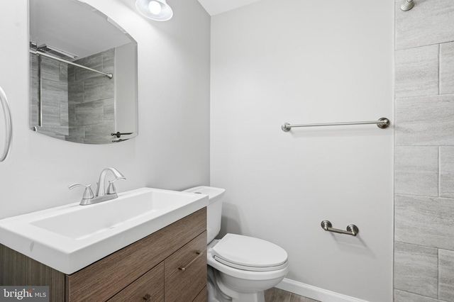 3158 ELLENWOOD DR, Fairfax, VA 22031