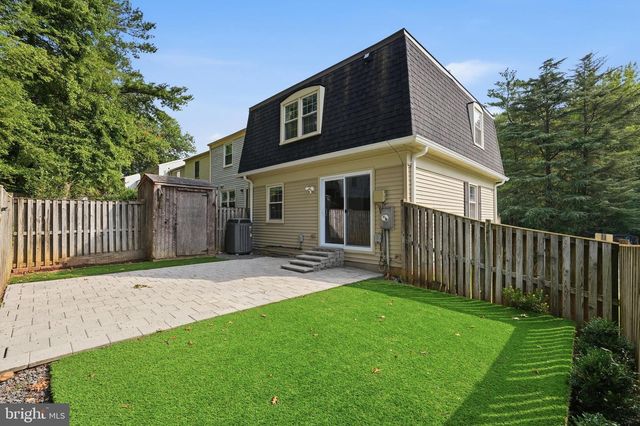 3158 ELLENWOOD DR, Fairfax, VA 22031