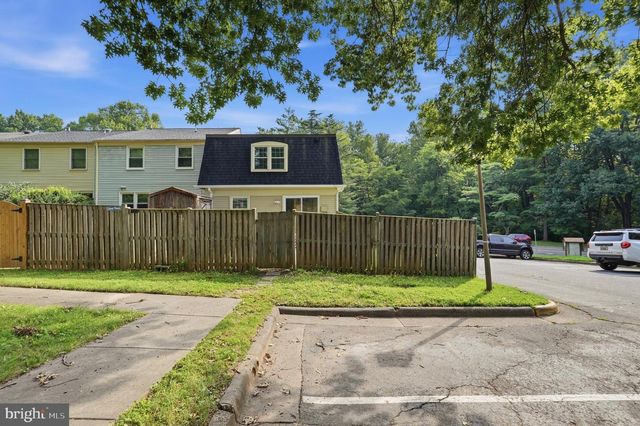 3158 ELLENWOOD DR, Fairfax, VA 22031