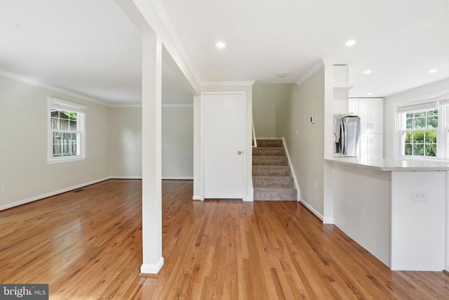 3158 ELLENWOOD DR, Fairfax, VA 22031
