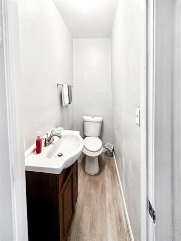 2930 Alabama Avenue, Dallas, TX 75216