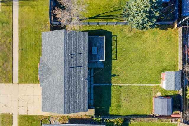 1108 18th Ave SW, Minot, ND 58701