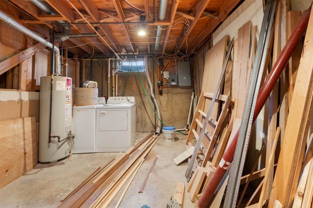 1108 18th Ave SW, Minot, ND 58701