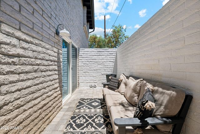 3711 E MONTEROSA Street 10, Phoenix, AZ 85018