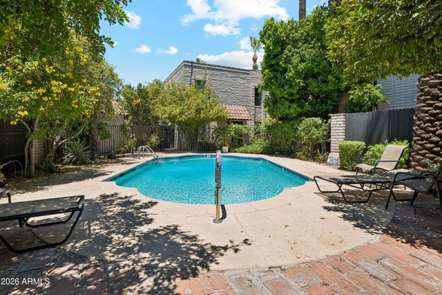 3711 E MONTEROSA Street 10, Phoenix, AZ 85018