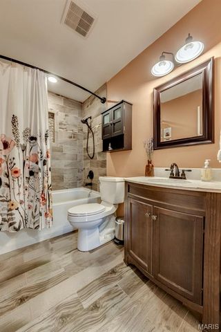 203 Almentor Avenue, St Louis, MO 63119