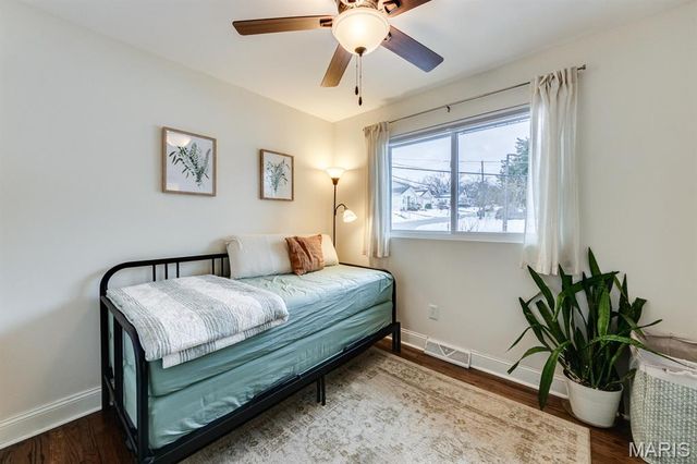 203 Almentor Avenue, St Louis, MO 63119