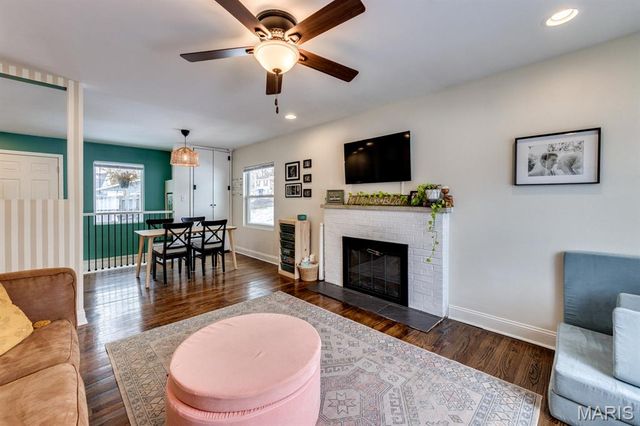 203 Almentor Avenue, St Louis, MO 63119