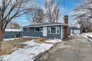 203 Almentor Avenue, St Louis, MO 63119