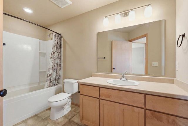7160 Calla Pass, Middleton, WI 53562