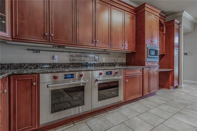 1 S Beau Chene Lane, Rogers, AR 72758