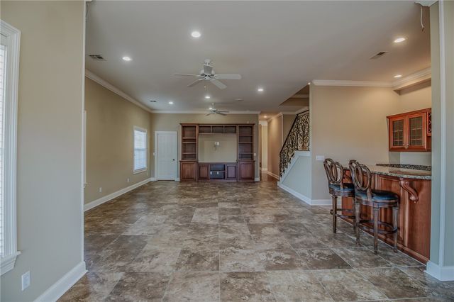 1 S Beau Chene Lane, Rogers, AR 72758