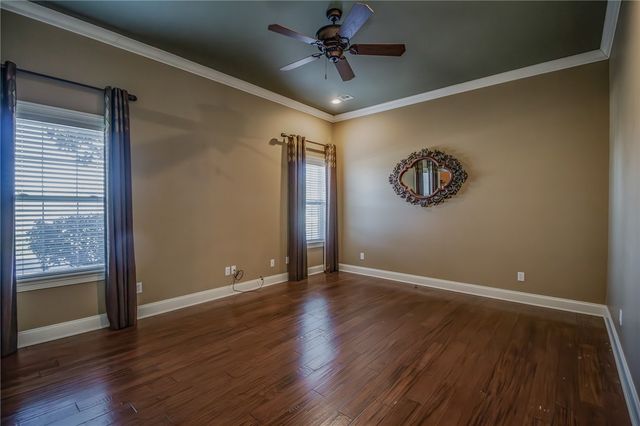 1 S Beau Chene Lane, Rogers, AR 72758