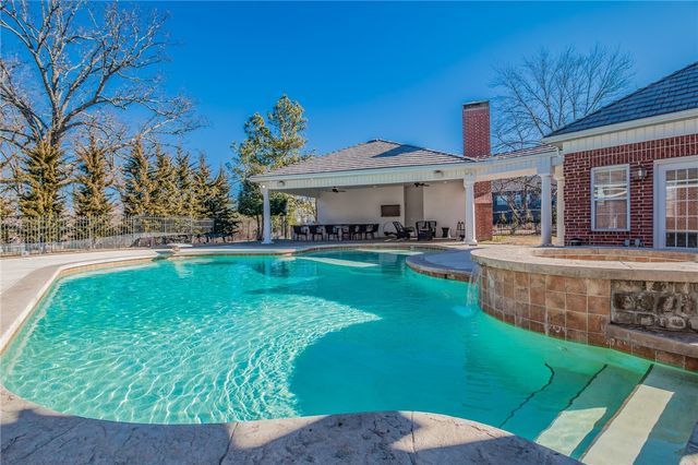 1 S Beau Chene Lane, Rogers, AR 72758