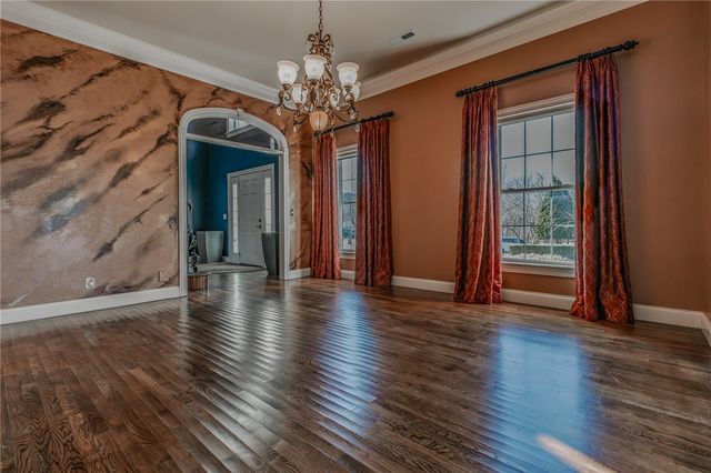 1 S Beau Chene Lane, Rogers, AR 72758