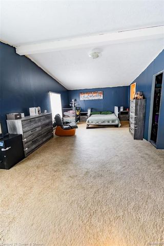 13045 Strong Boulevard, South Rockwood, MI 48179