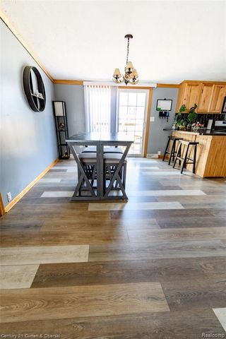 13045 Strong Boulevard, South Rockwood, MI 48179