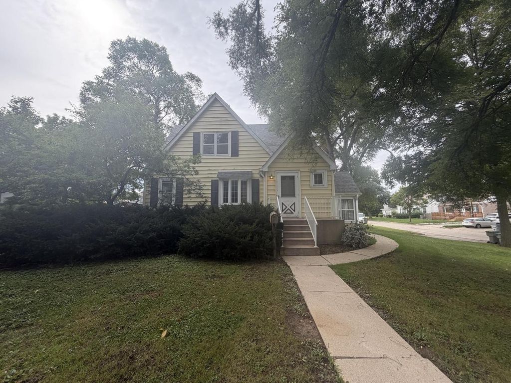 2509 W Ramsey AVENUE, Milwaukee, WI 53221