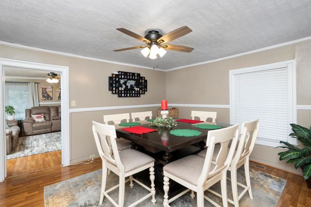 207 RESERVOIR ST, Staunton, VA 24401