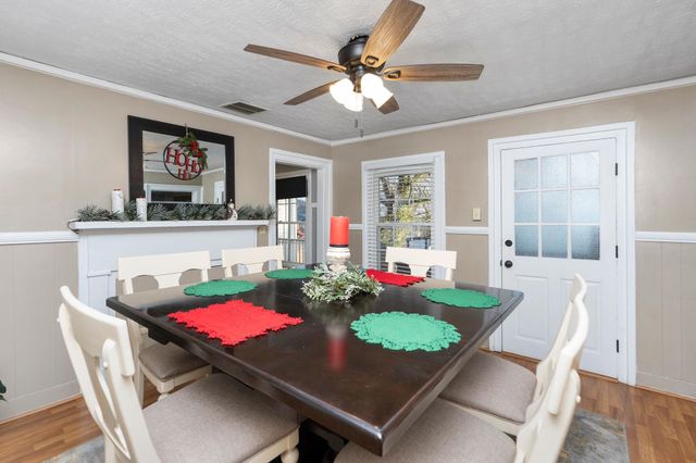 207 RESERVOIR ST, Staunton, VA 24401