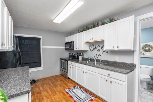 207 RESERVOIR ST, Staunton, VA 24401