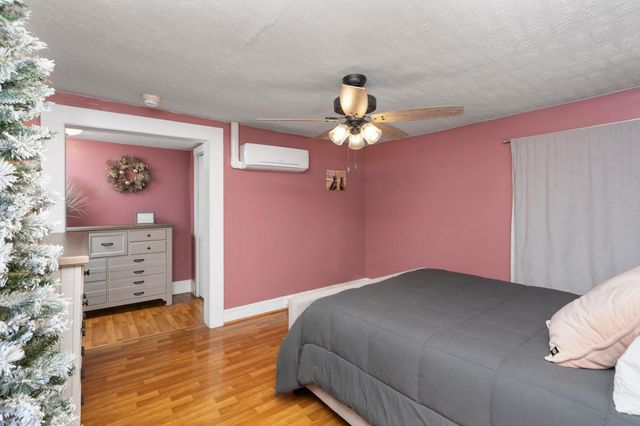 207 RESERVOIR ST, Staunton, VA 24401