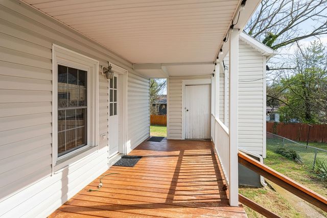 207 RESERVOIR ST, Staunton, VA 24401