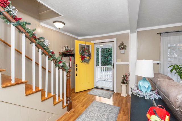 207 RESERVOIR ST, Staunton, VA 24401