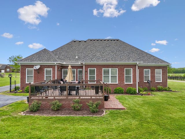 2575 Mount Vernon Rd, Chapel Hill, TN 37034