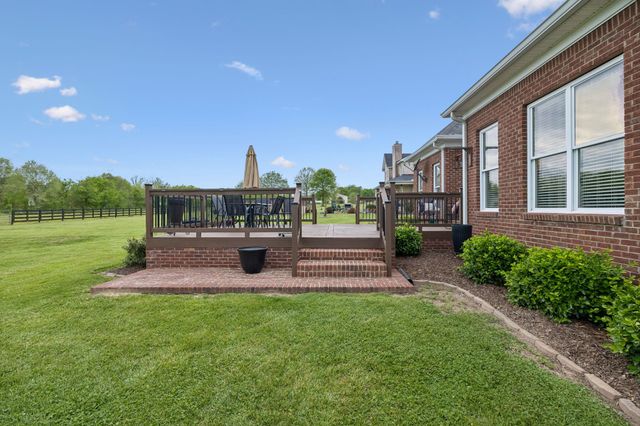 2575 Mount Vernon Rd, Chapel Hill, TN 37034