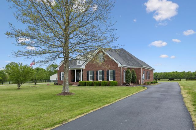 2575 Mount Vernon Rd, Chapel Hill, TN 37034