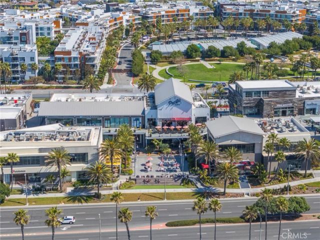 21851 Newland 214, Huntington Beach, CA 92646