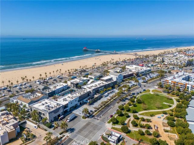 21851 Newland 214, Huntington Beach, CA 92646