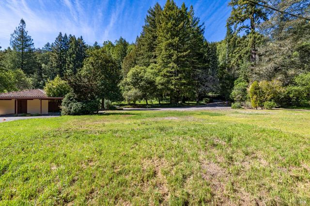 3320 Redwood Rd, Napa, CA 94558