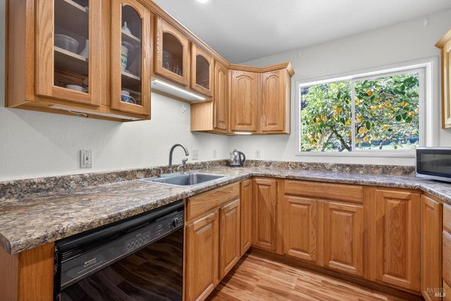 3320 Redwood Rd, Napa, CA 94558