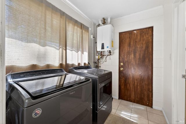 3320 Redwood Rd, Napa, CA 94558