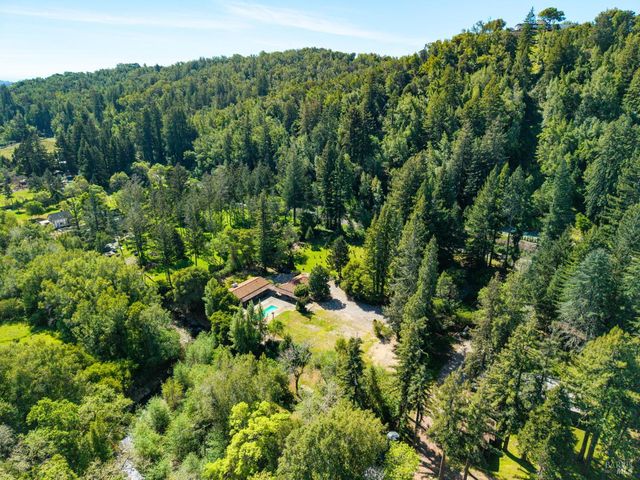 3320 Redwood Rd, Napa, CA 94558