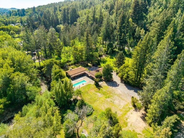 3320 Redwood Rd, Napa, CA 94558