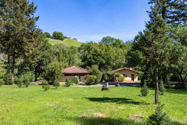 3320 Redwood Rd, Napa, CA 94558