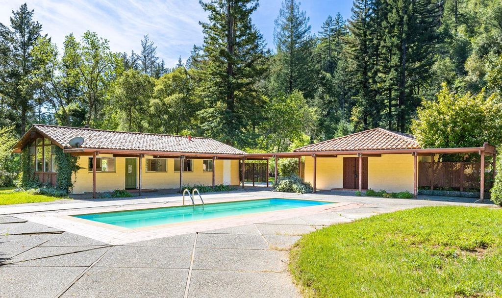 3320 Redwood Rd, Napa, CA 94558