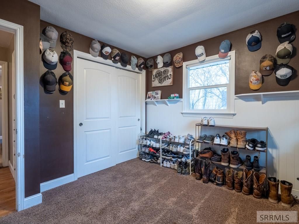 Image 17 of property listing at 263 W 2nd N, Rigby, ID 83442