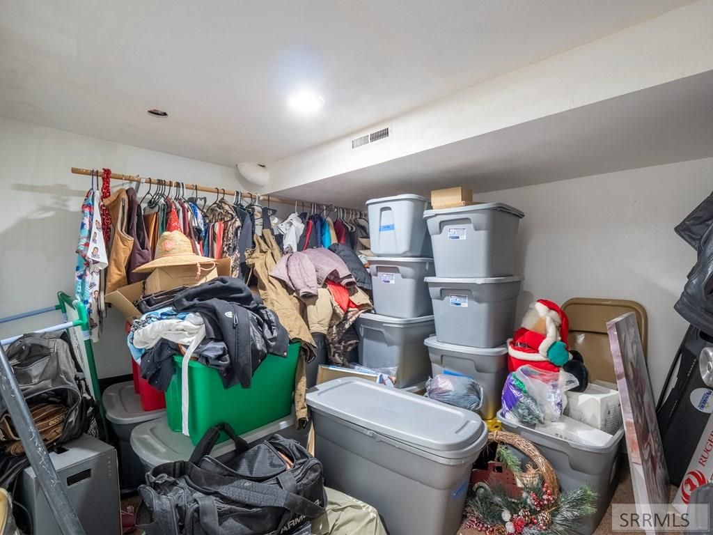 Image 24 of property listing at 263 W 2nd N, Rigby, ID 83442