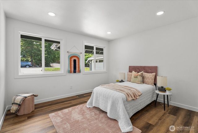 4103 204th Avenue NE, Sammamish, WA 98074