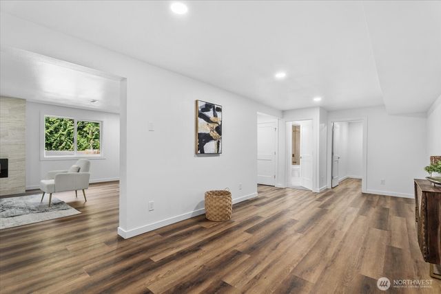 4103 204th Avenue NE, Sammamish, WA 98074