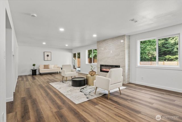 4103 204th Avenue NE, Sammamish, WA 98074