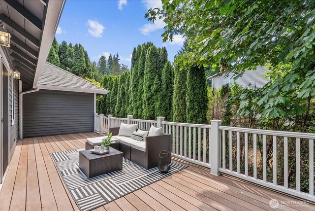 4103 204th Avenue NE, Sammamish, WA 98074