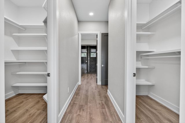 21603 Thomas CV, Lago Vista, TX 78645