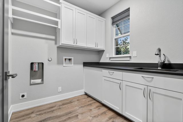 21603 Thomas CV, Lago Vista, TX 78645