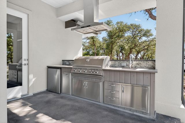 21603 Thomas CV, Lago Vista, TX 78645