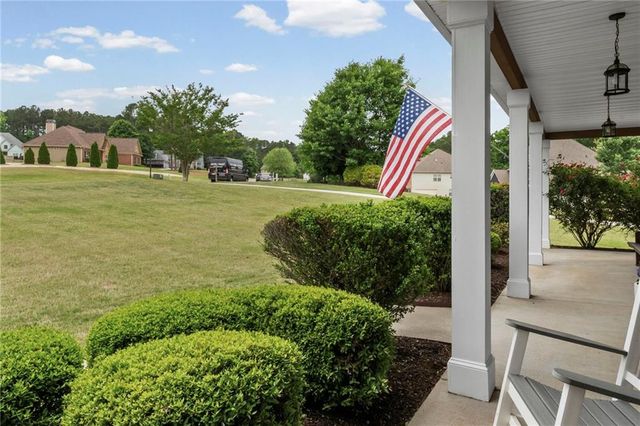 196 Sunny Brook Terrace, Newnan, GA 30265